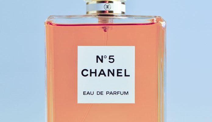 Bestil parfume til sommeren online